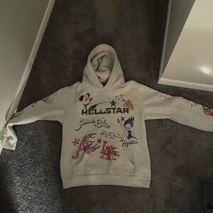 Hellstar hoodie medium Light wear